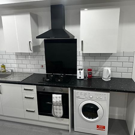Cozzy Haven Two Min From Train Station Apartamento Leicester Exterior foto